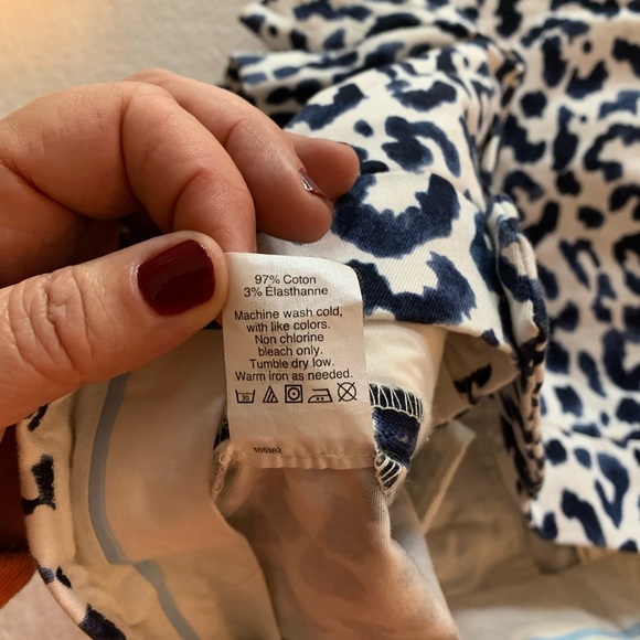 J. Crew shorts ladies navy blue & white leopard print Shorty shorts Size 4 - Picture 6 of 7